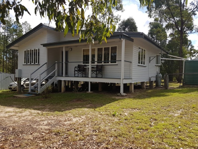 855 Neerdie Road, Glenwood QLD 4570