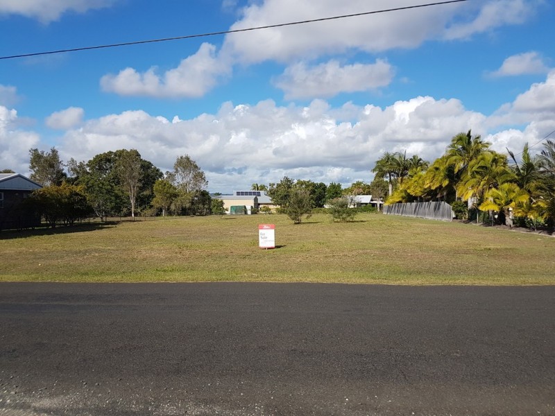 37 Discovery Drive, Cooloola Cove QLD 4580