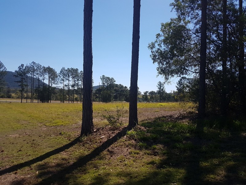 235 Stevenson Road, Glenwood QLD 4570
