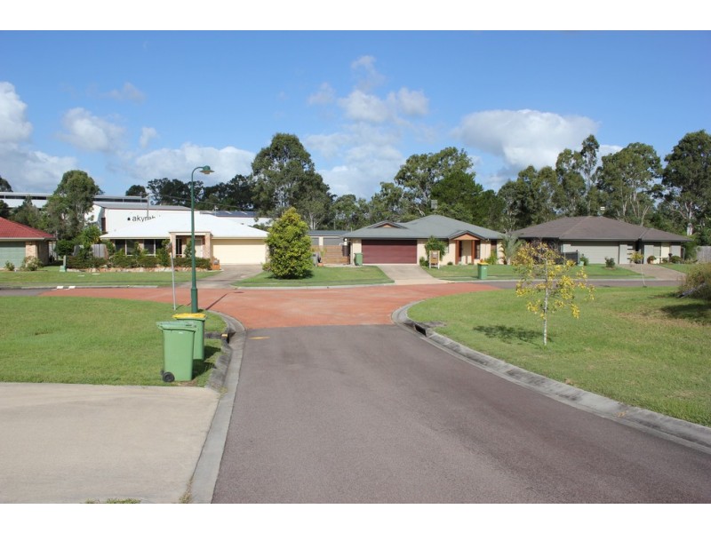 13 Golf Links Circle, Gympie QLD 4570