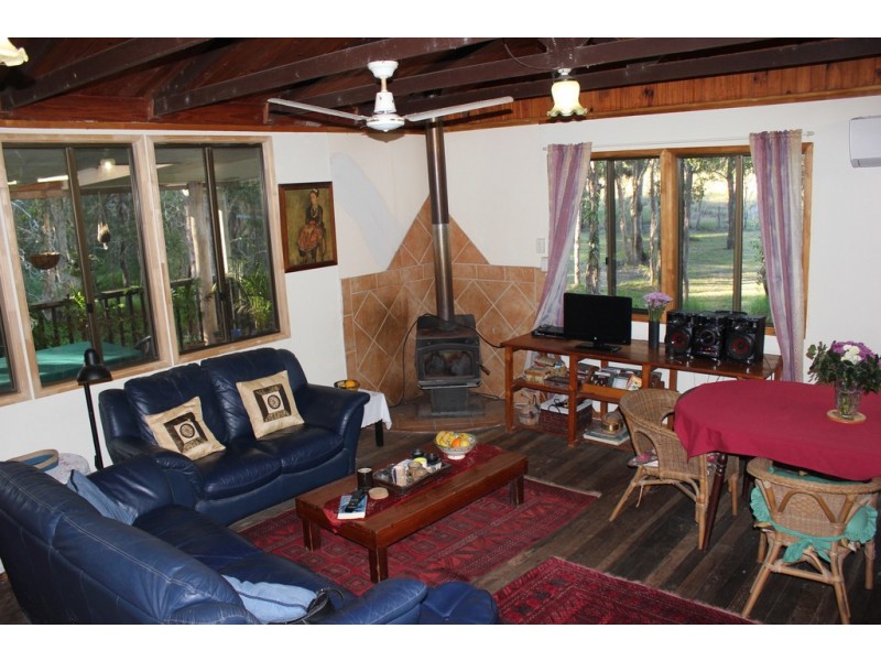 2180 Sandy Creek Road, Downsfield QLD 4570