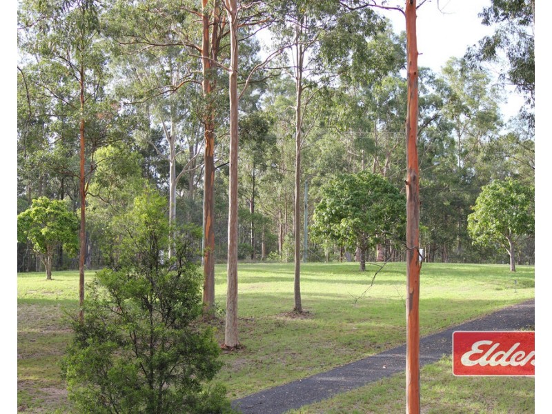 2 Memory Lane, North Deep Creek QLD 4570