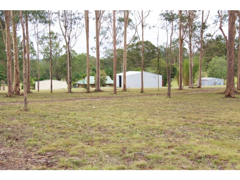 121 Hoopers Road, Curra QLD 4570