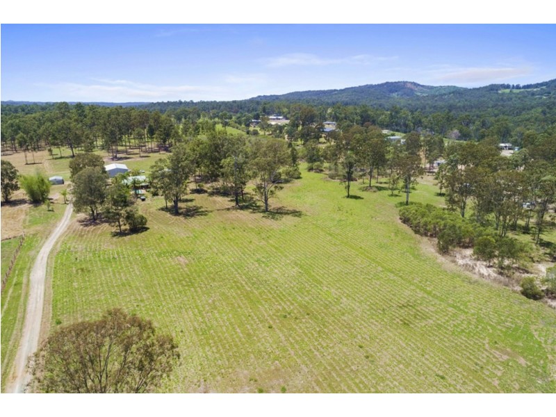 121 Hoopers Road, Curra QLD 4570