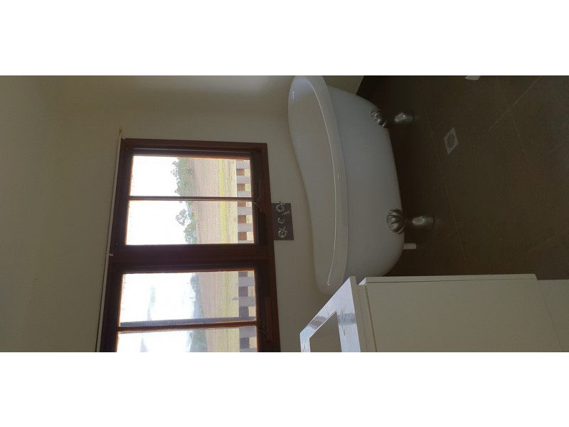 444 RUNNING CREEK ROAD, Kilkivan QLD 4600