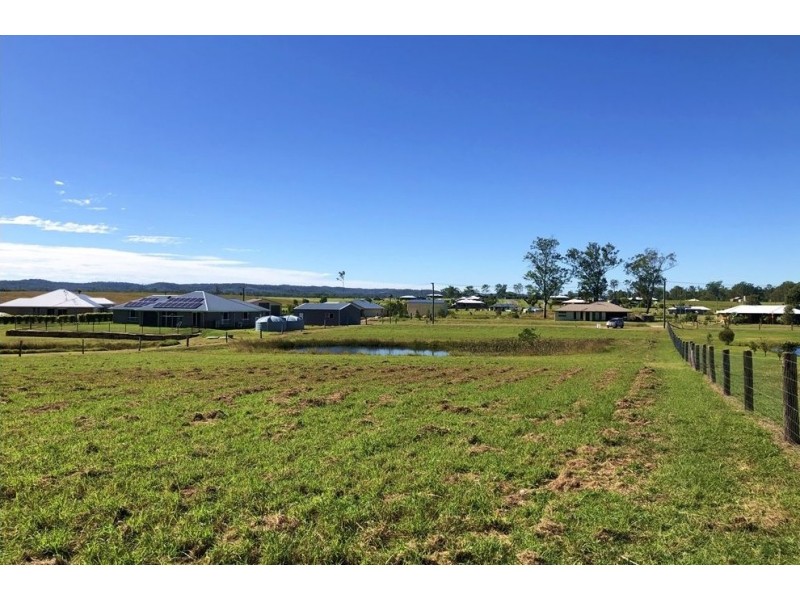 31 CARNOUSTIE COURT, Curra QLD 4570