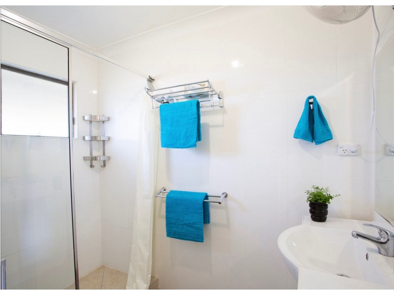 42 HILLVIEW ROAD, Cedar Pocket QLD 4570