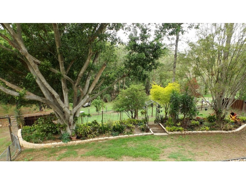 6 DOWLING ROAD, Monkland QLD 4570