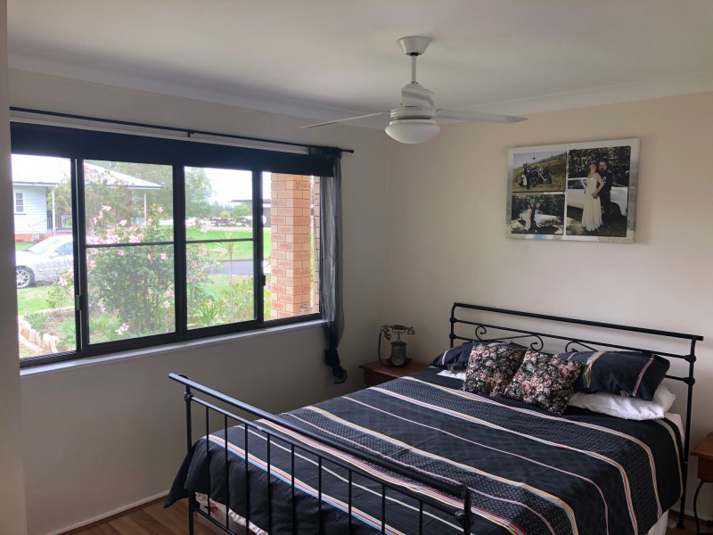 6 DOWLING ROAD, Monkland QLD 4570