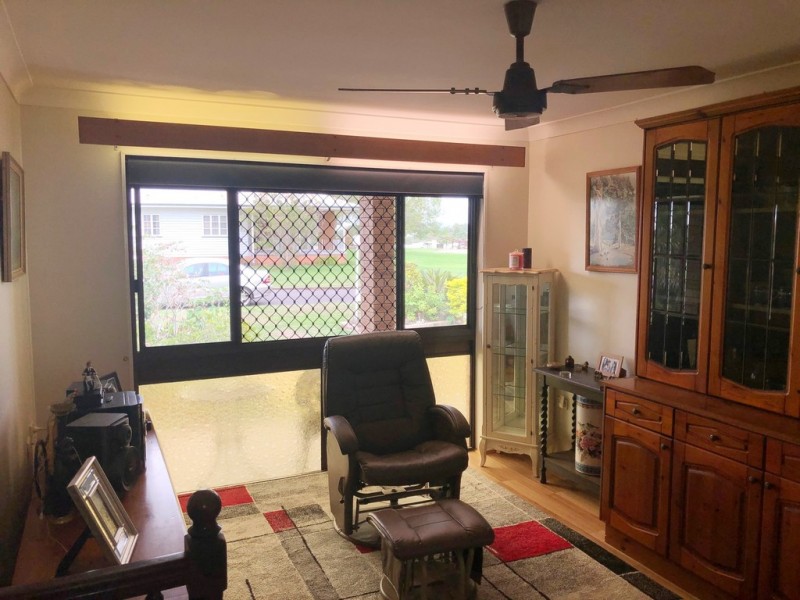 6 DOWLING ROAD, Monkland QLD 4570