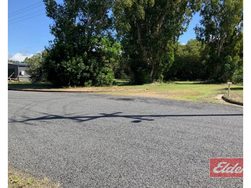 95 TAYLOR STREET, Tully Heads QLD 4854