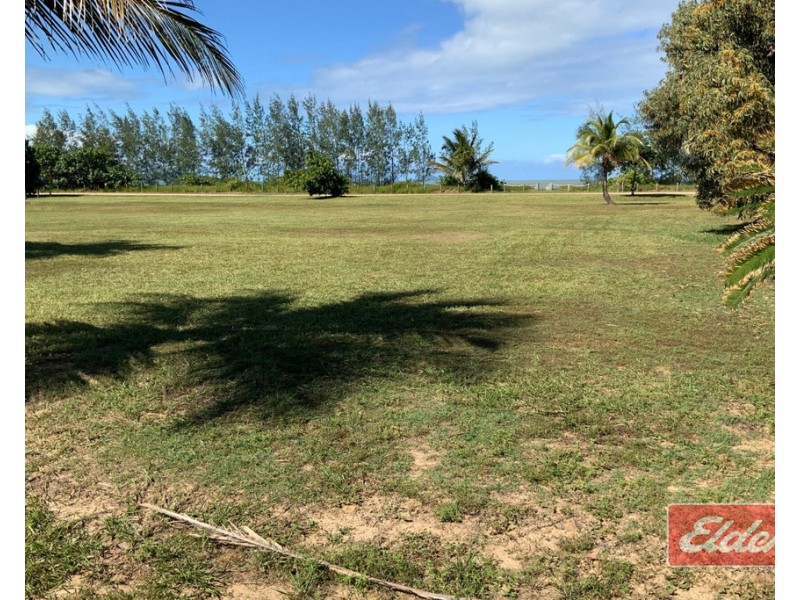 95 TAYLOR STREET, Tully Heads QLD 4854