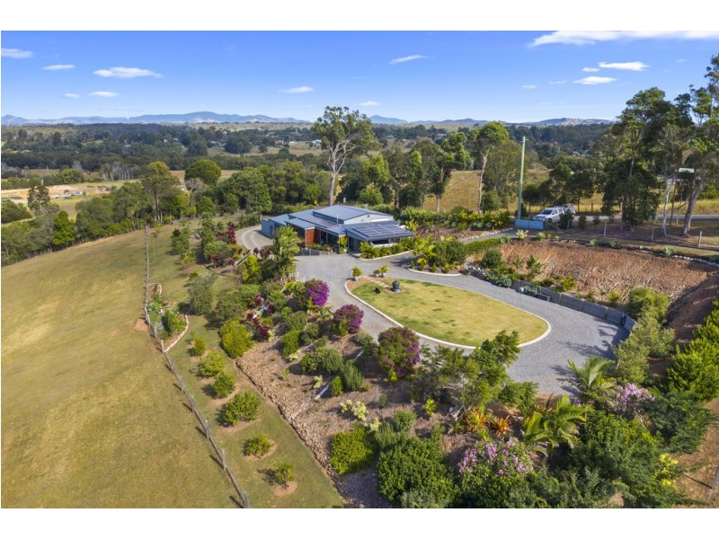 60 HOOD ROAD, Veteran QLD 4570