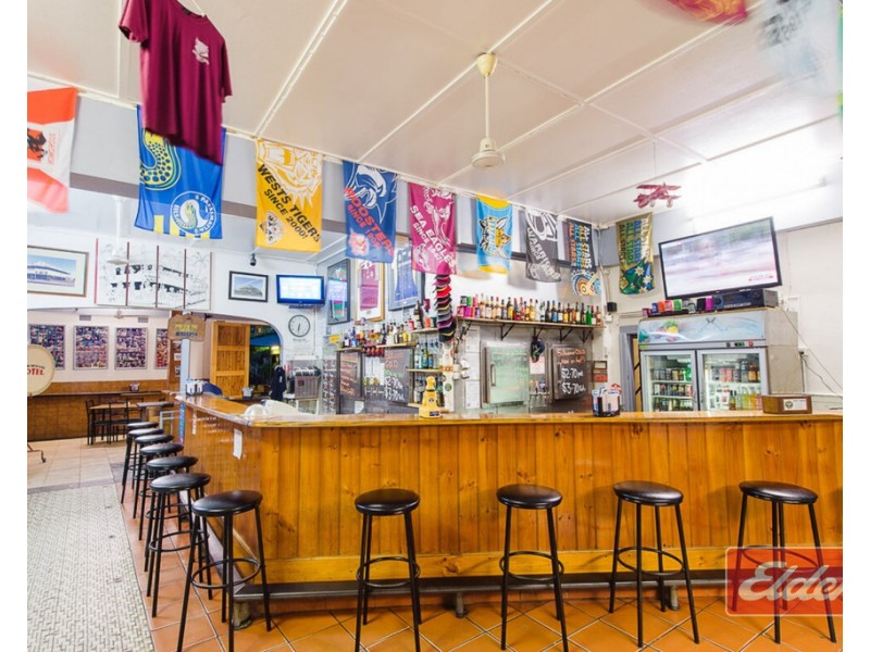 1 EDWARD STREET, Silkwood QLD 4856