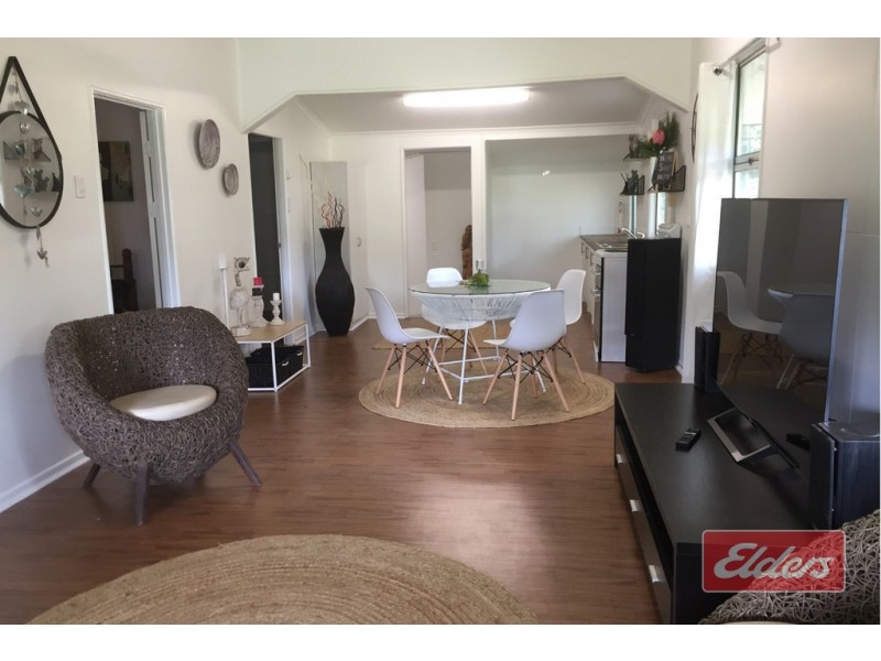 11 BLACKMAN STREET, Tully QLD 4854