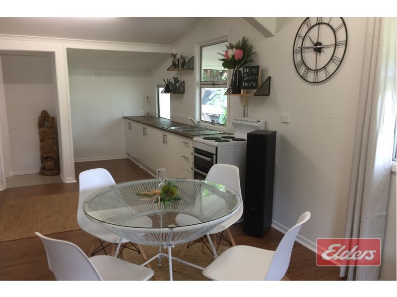 11 BLACKMAN STREET, Tully QLD 4854