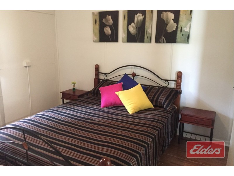 11 BLACKMAN STREET, Tully QLD 4854