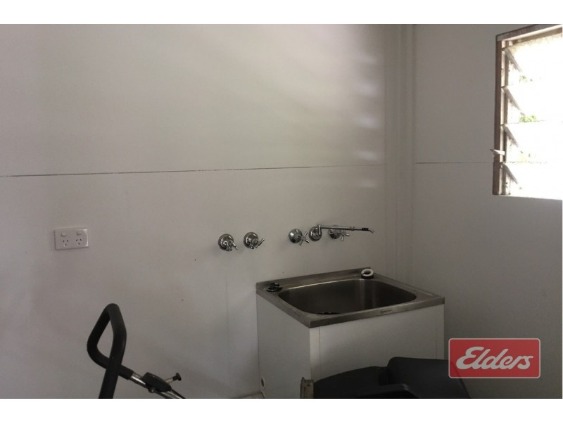 11 BLACKMAN STREET, Tully QLD 4854