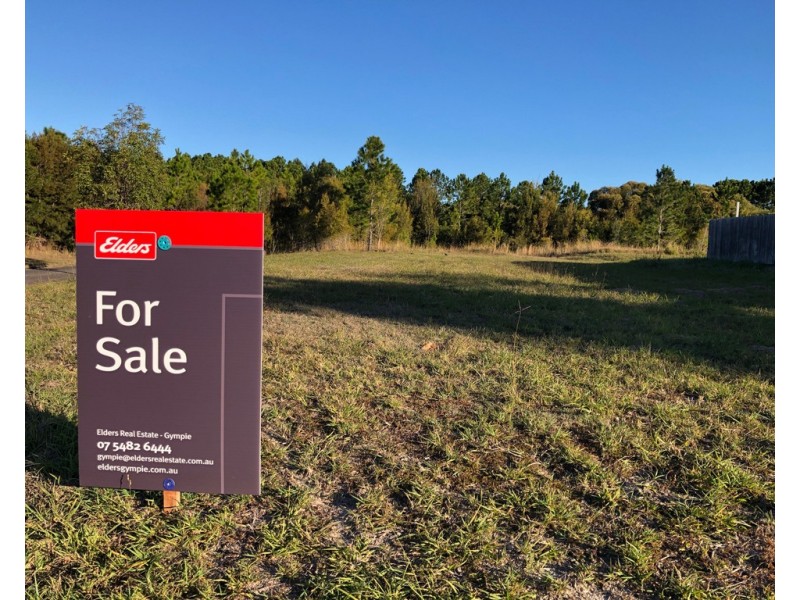 20 Lomandra Ave, Cooloola Cove QLD 4580