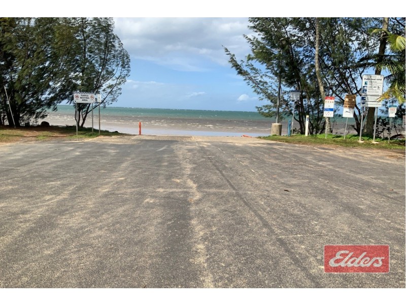 Kurrimine Beach QLD 4871