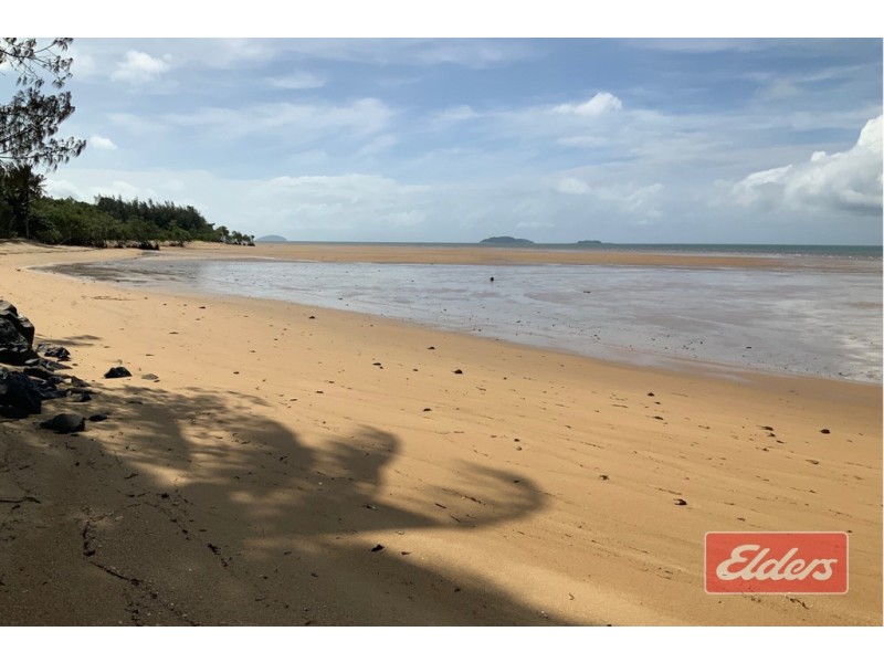 Kurrimine Beach QLD 4871