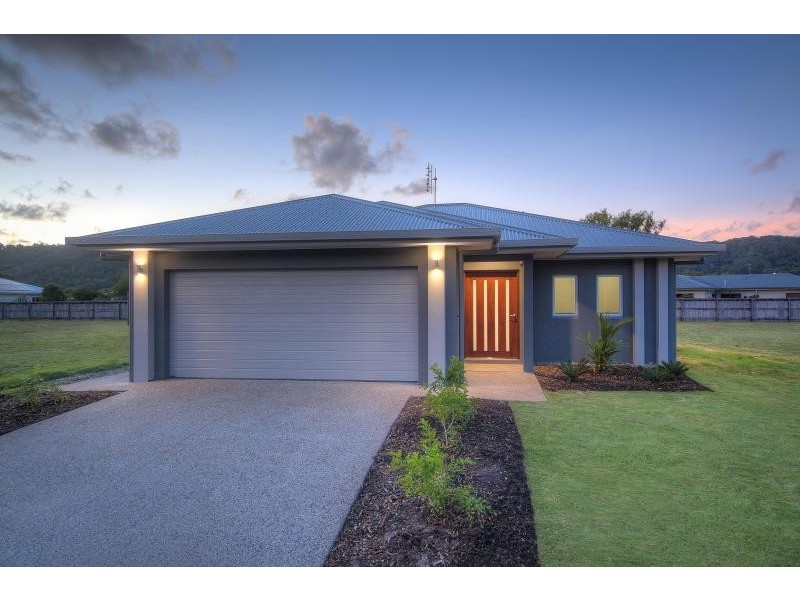 Tully Heads QLD 4854