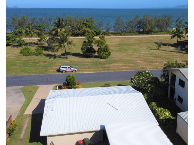 83 TAYLOR STREET, Tully Heads QLD 4854