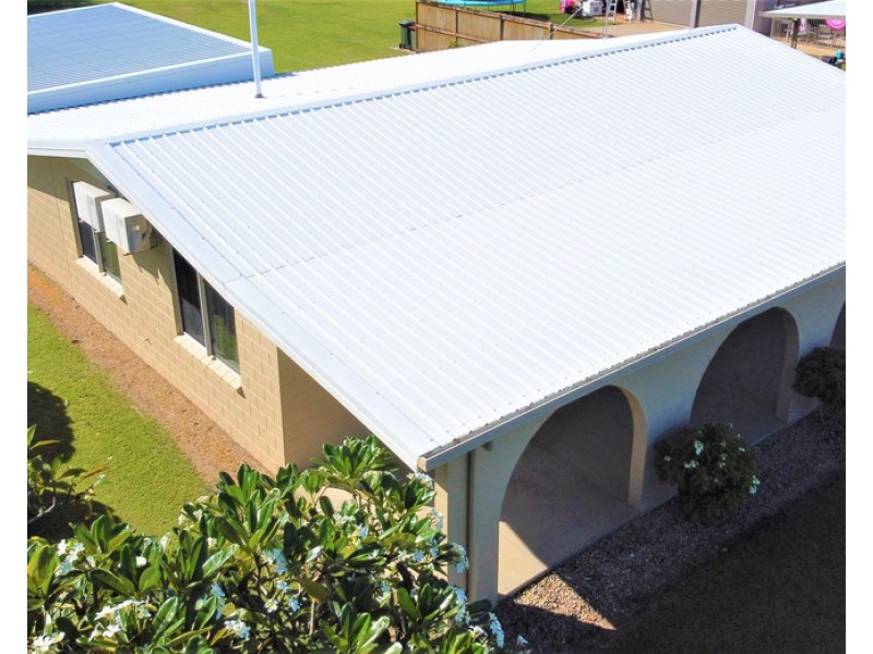 83 TAYLOR STREET, Tully Heads QLD 4854