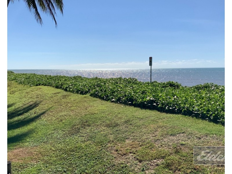 40 ELIZABETH STREET, Flying Fish Point QLD 4860