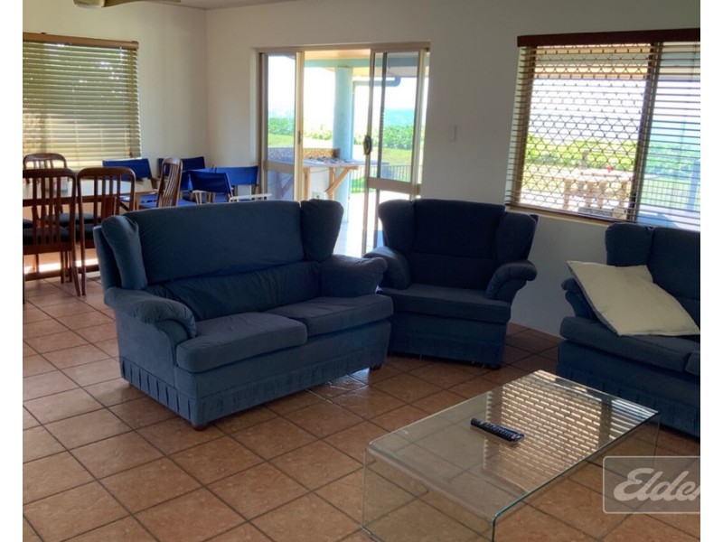 40 ELIZABETH STREET, Flying Fish Point QLD 4860