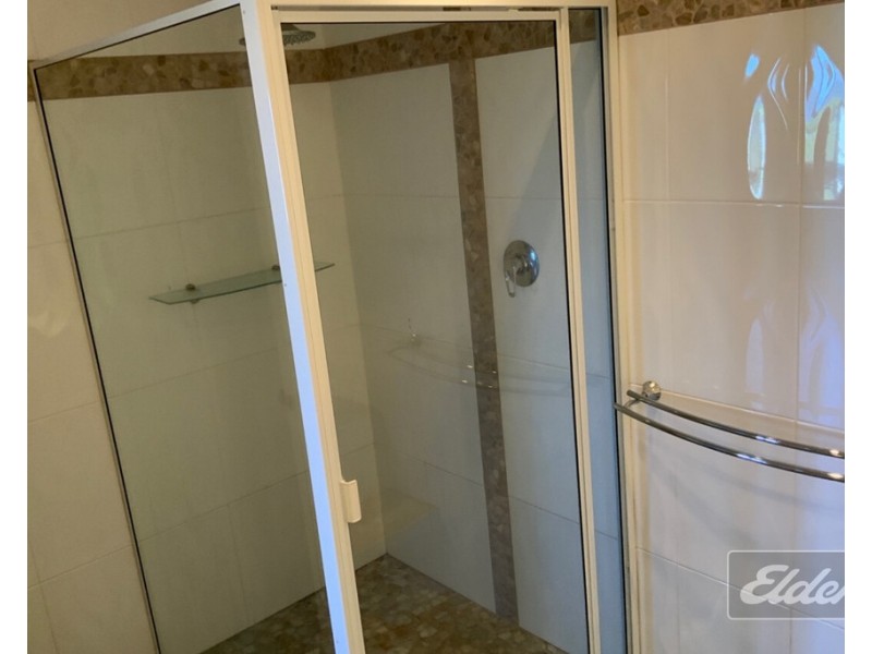 40 ELIZABETH STREET, Flying Fish Point QLD 4860