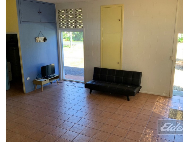 40 ELIZABETH STREET, Flying Fish Point QLD 4860