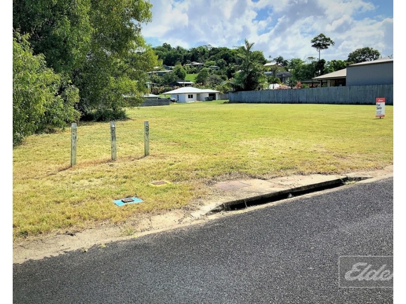17 CLIPPER COURT, South Mission Beach QLD 4852