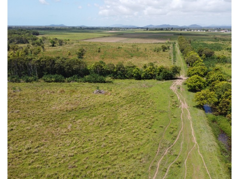 64000 BRUCE HIGHWAY, Silkwood QLD 4856