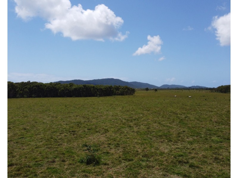 64000 BRUCE HIGHWAY, Silkwood QLD 4856