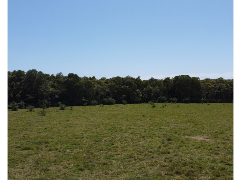 64000 BRUCE HIGHWAY, Silkwood QLD 4856