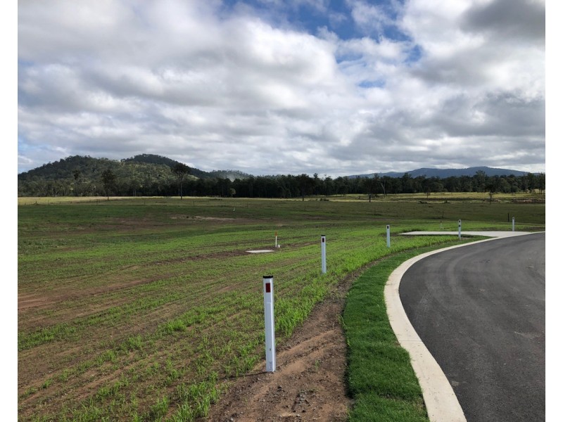 32 Fairmont Court, Curra QLD 4570