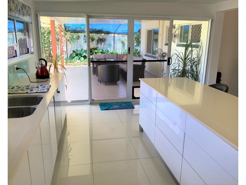 13 ANDREWS STREET, Kurrimine Beach QLD 4871