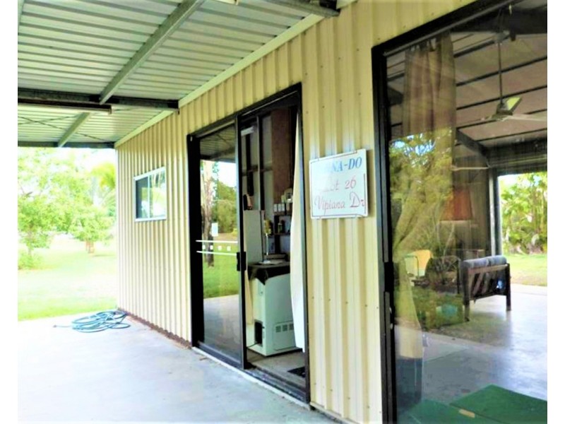 11 PARADISE PALM DRIVE, Tully Heads QLD 4854