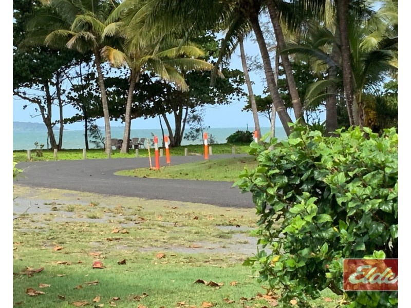 7 BARAKAOAN ROAD, Cowley Beach QLD 4871