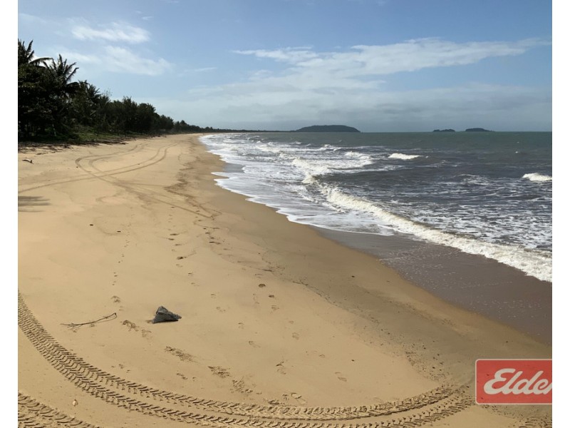 7 BARAKAOAN ROAD, Cowley Beach QLD 4871