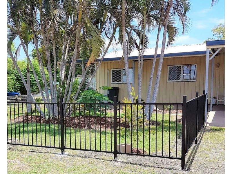 16 CLARINA STREET, Karumba QLD 4891