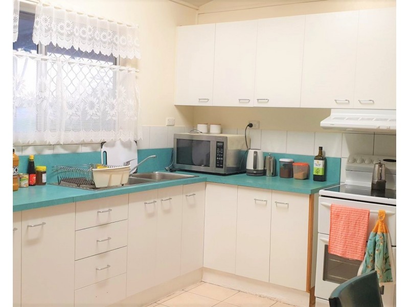 16 CLARINA STREET, Karumba QLD 4891