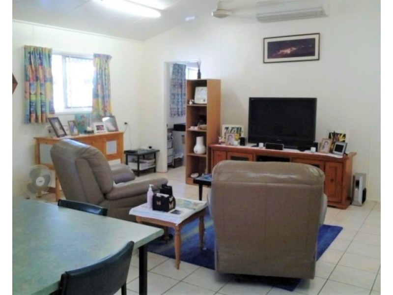 16 CLARINA STREET, Karumba QLD 4891