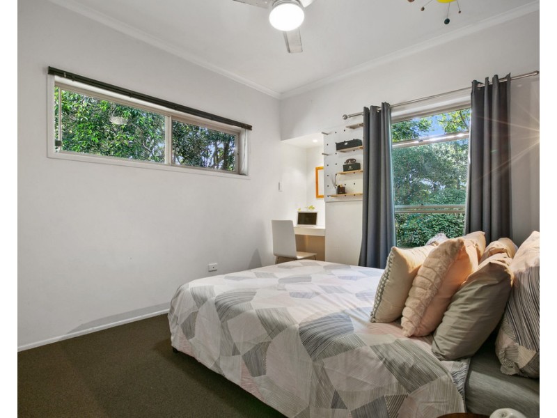 50 SORENSEN ROAD, Southside QLD 4570