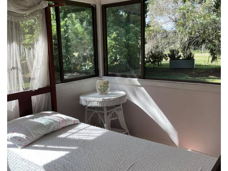 1395 BROADBENT STREET, Glastonbury QLD 4570