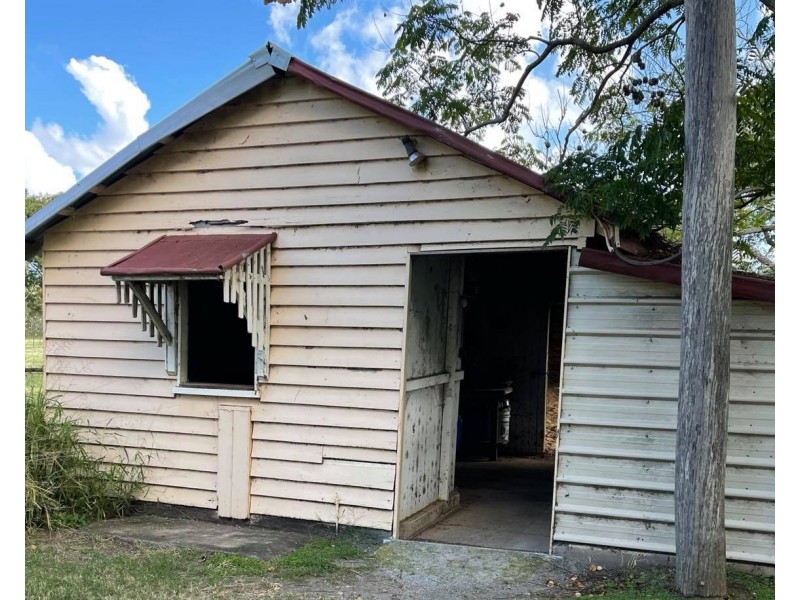 1395 BROADBENT STREET, Glastonbury QLD 4570