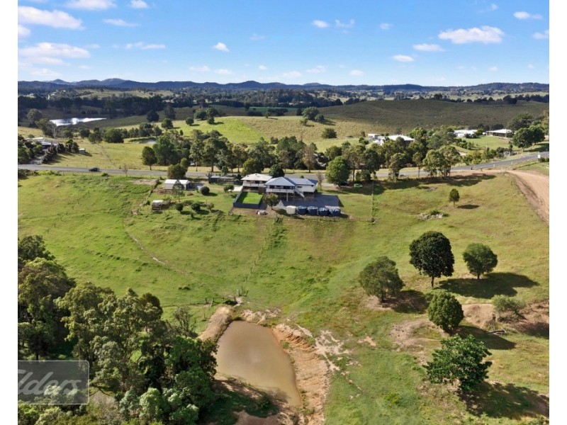 450 EAST DEEP CREEK ROAD, East Deep Creek QLD 4570