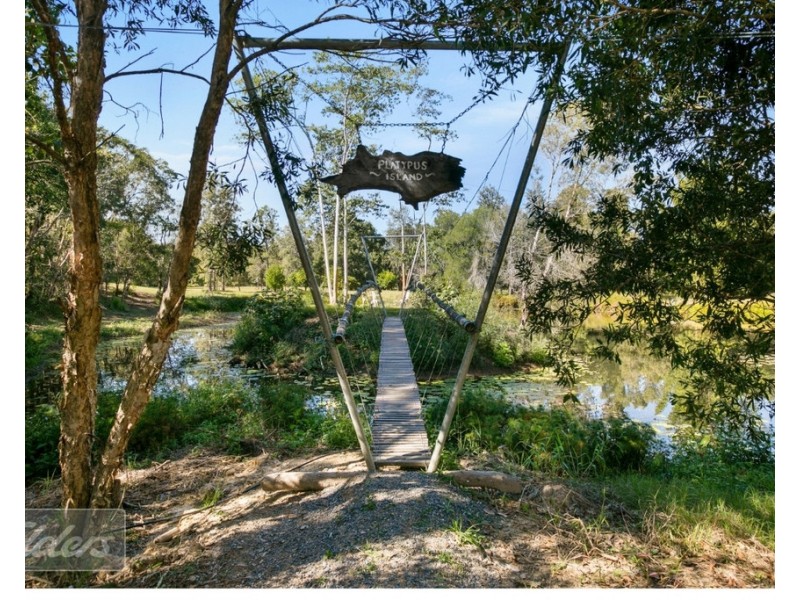 470 NORTH DEEP CREEK ROAD, North Deep Creek QLD 4570