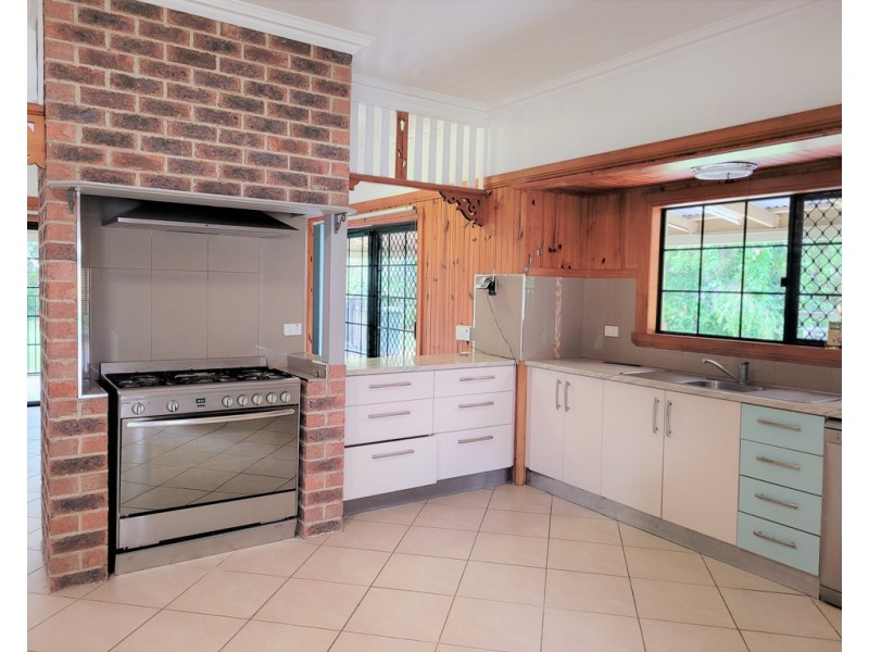 80 Paradise Palm Drive, Tully Heads QLD 4854